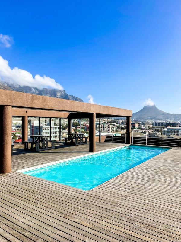 1 Bedroom Property for Sale in Woodstock Western Cape